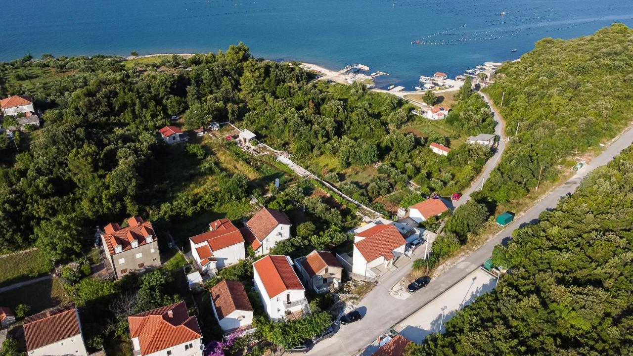 Apartments Diva Стон Екстериор снимка