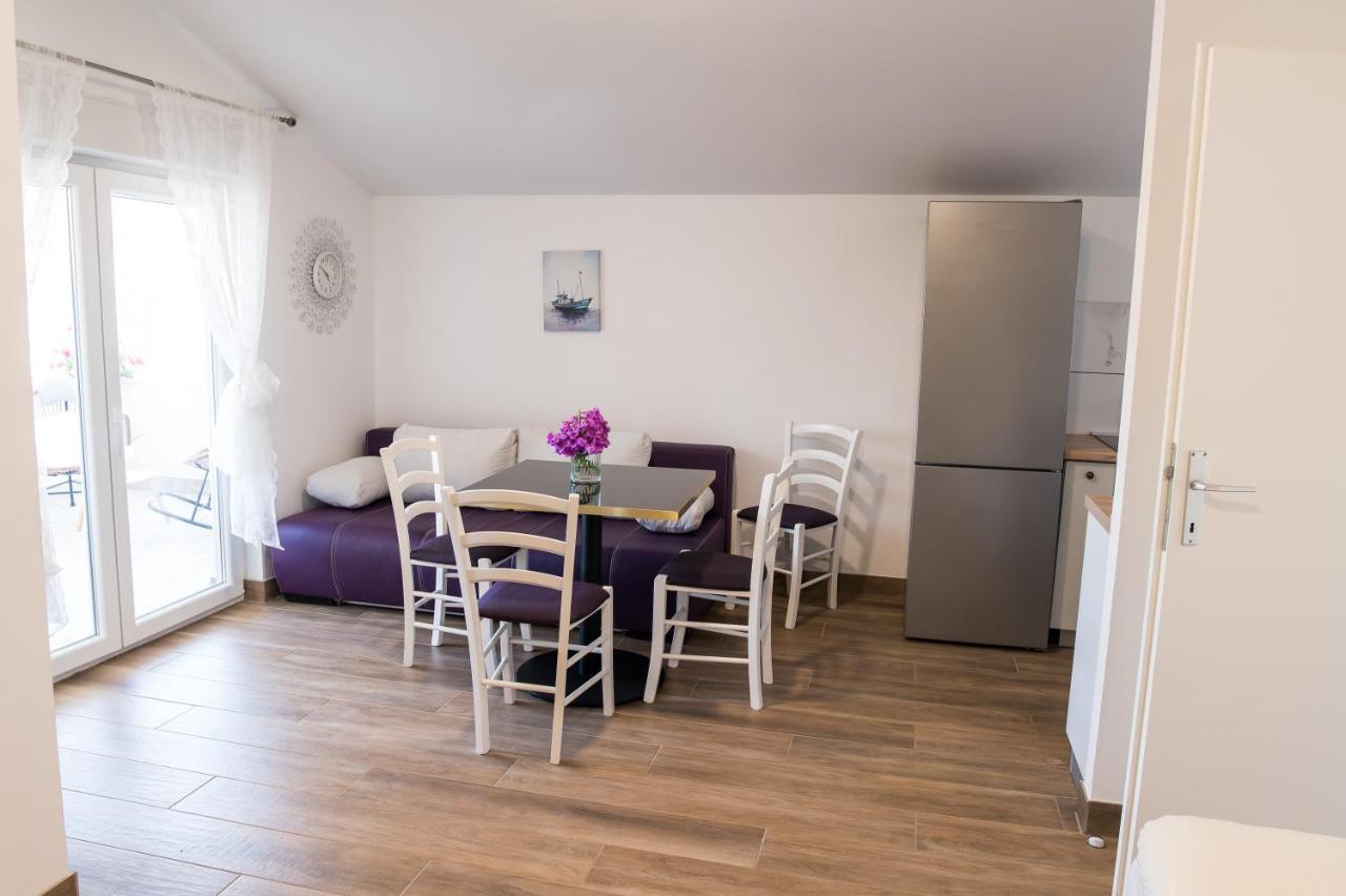 Apartments Diva Стон Екстериор снимка