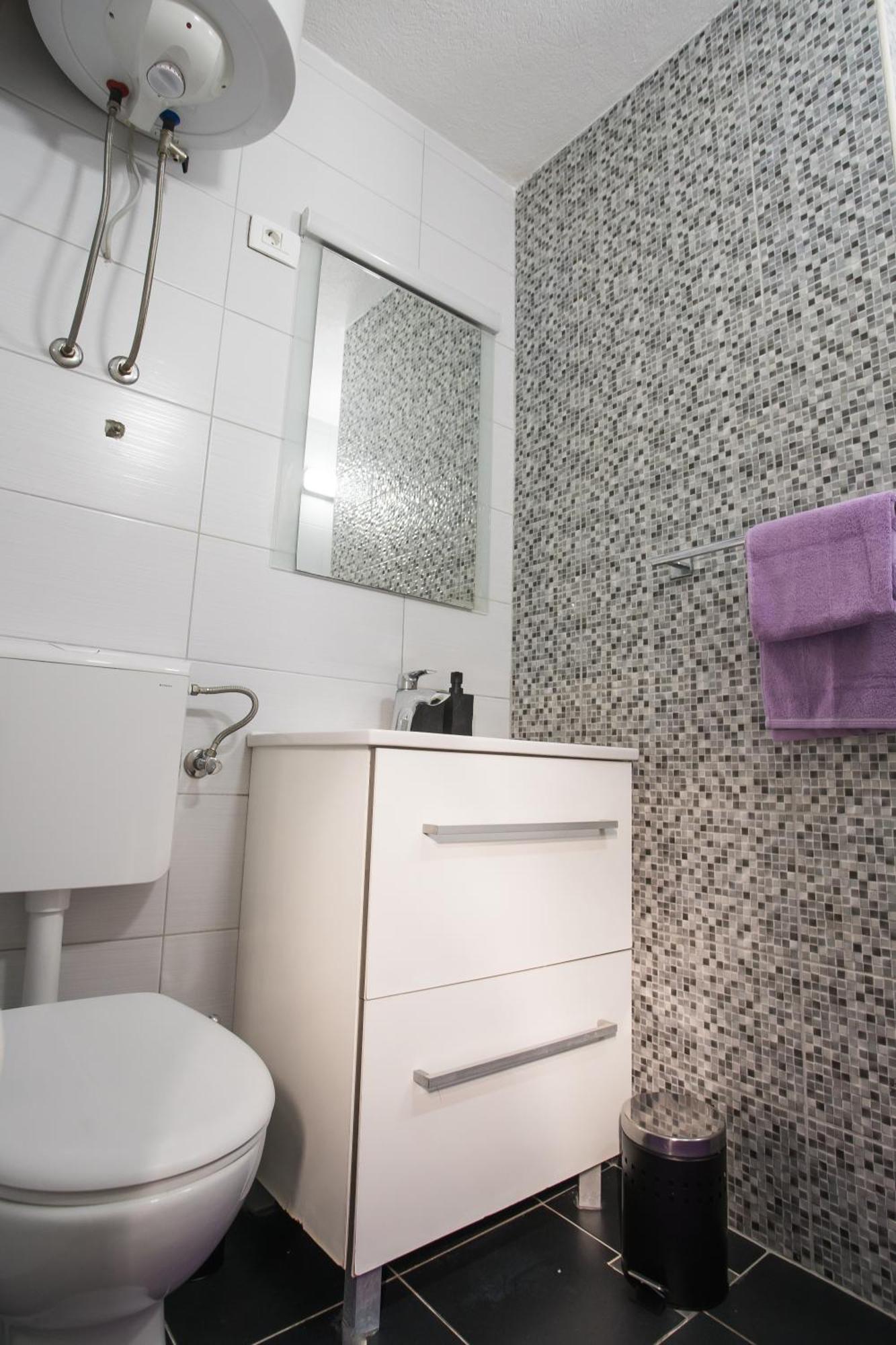 Apartments Diva Стон Екстериор снимка